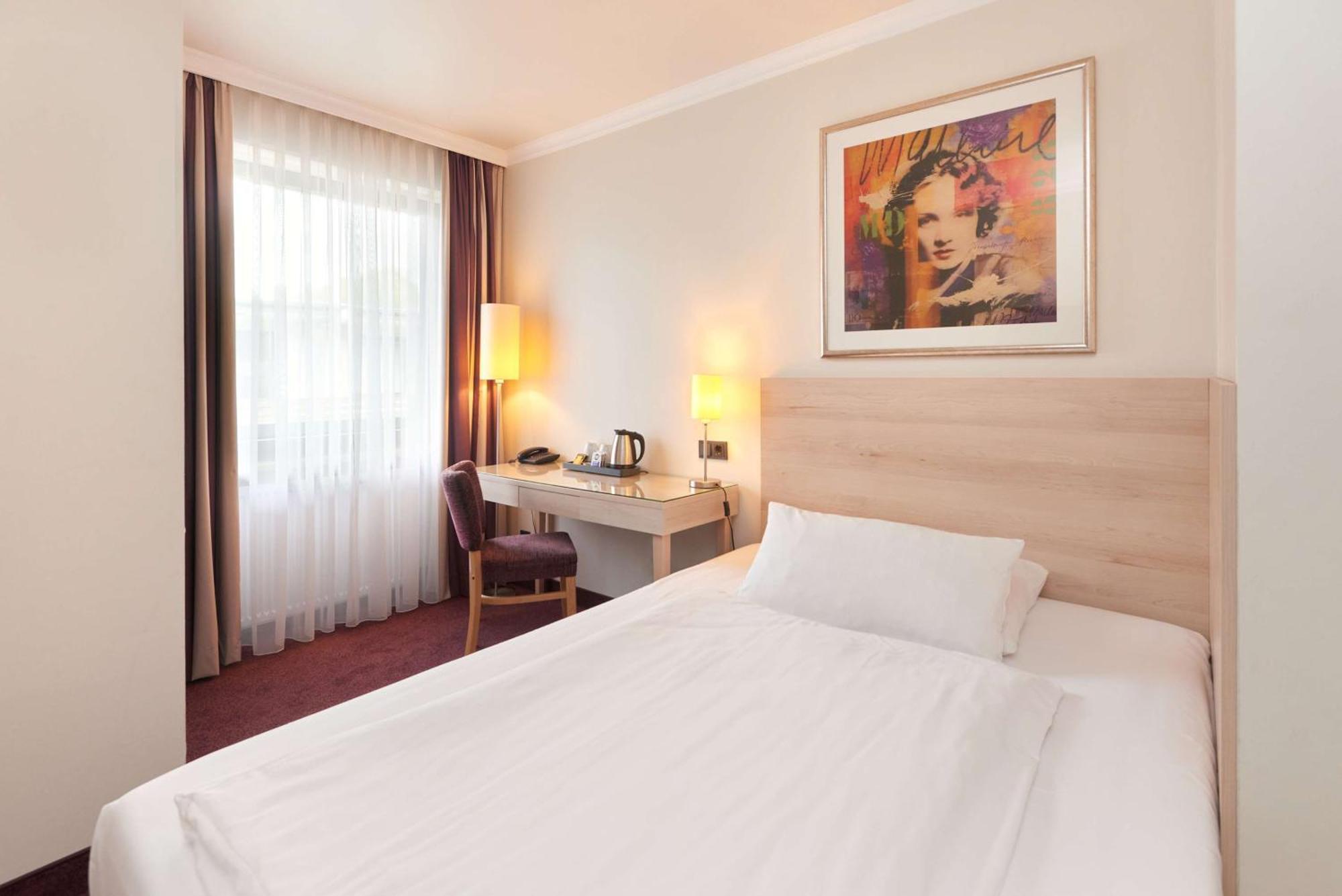 Best Western Hotel Hamburg International Exterior photo